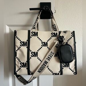 Steve Madden BSantam Tote - Black/Cream